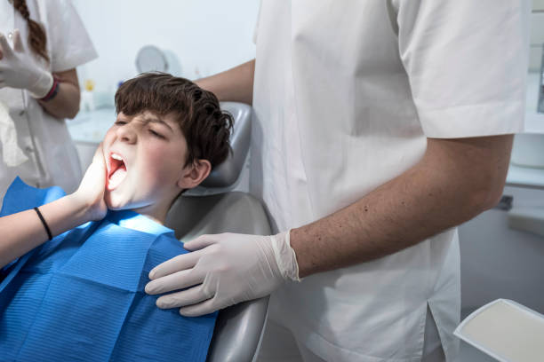 Best Emergency Cosmetic Dentistry (e.g., broken veneers) in Lake Sconsin, WI